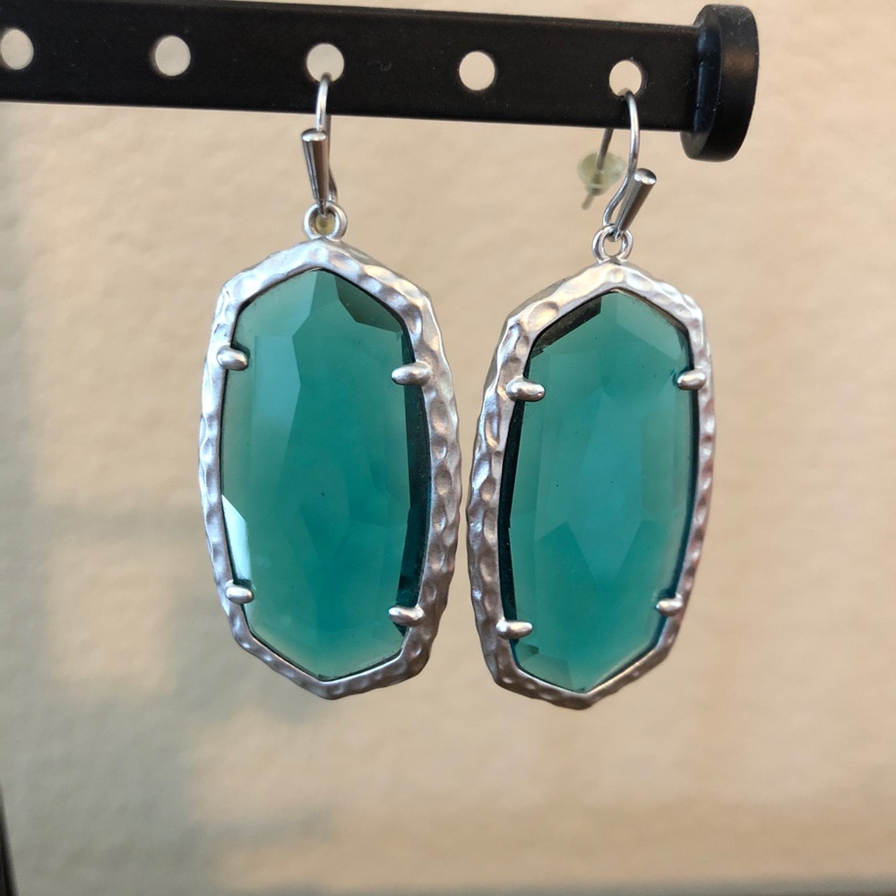 Kendra Scott Ella drop earrings